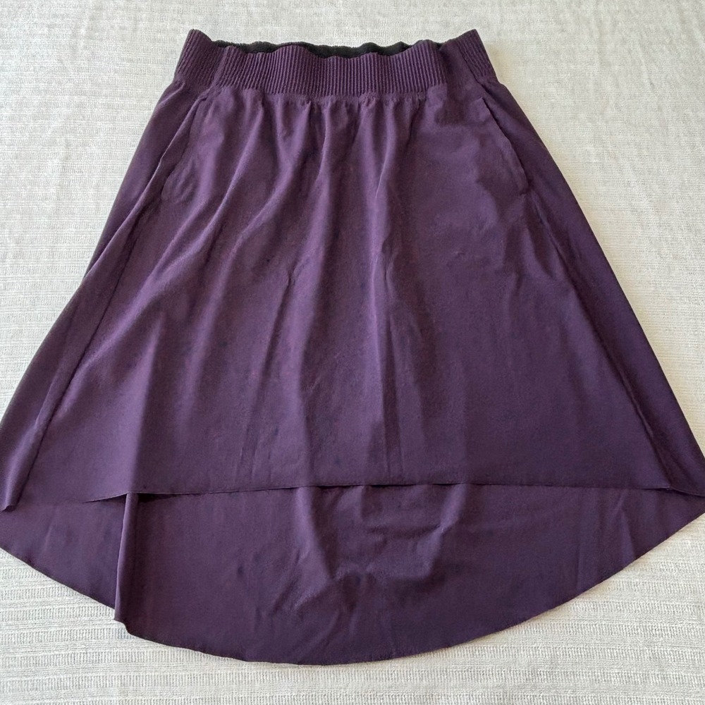 Athleta Cosmic Skirt Purple Plum High Low Hem Ribbed Waist Pockets Size M